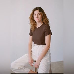 Classic tee in Manzanita